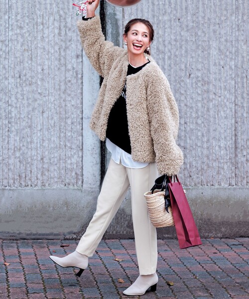 UNFILO（アンフィーロ）の「シャツコンビレイヤードTシャツ（Tシャツ/カットソー・レディース・ホワイト系1/ホワイト系/ホワイト系2・LARGE/MEDIUM/SMALL）」の5枚目の写真