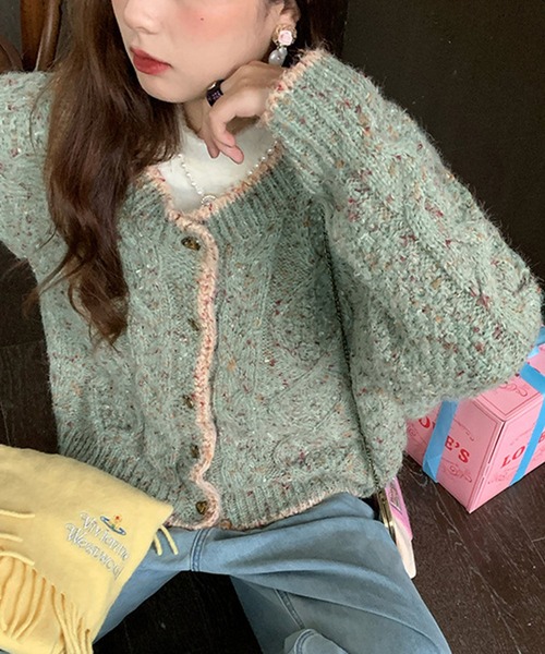 HALEY PESCA（ヘーリーペスカ）の「HALEY PESCA/【ハートボタン】ラウンドネック　ミックスカラーカーディガン（カーディガン/ボレロ・レディース・グリーン/ピンク/レッド/オレンジ・FREE）」の5枚目の写真