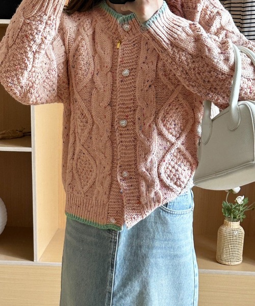 HALEY PESCA（ヘーリーペスカ）の「HALEY PESCA/【ハートボタン】ラウンドネック　ミックスカラーカーディガン（カーディガン/ボレロ・レディース・グリーン/ピンク/レッド/オレンジ・FREE）」の16枚目の写真