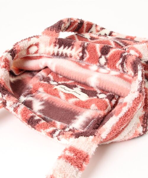 anap mimpi（アナップミンピ）の「オルテガ フリース ボア トートバック（トートバッグ・レディース・ブラック/ピンク・FREE）」の14枚目の写真