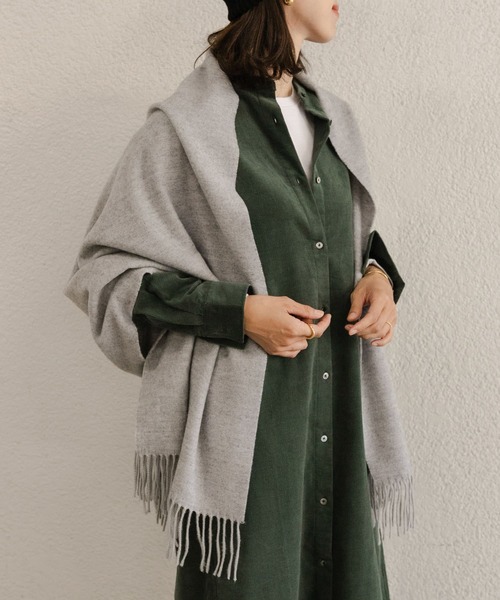 URBAN RESEARCH DOORS（アーバンリサーチドアーズ）の「なめらかプレーンストール（マフラー・レディース・ミント/グレー/オートミール/ブラウン系その他・-）」の2枚目の写真