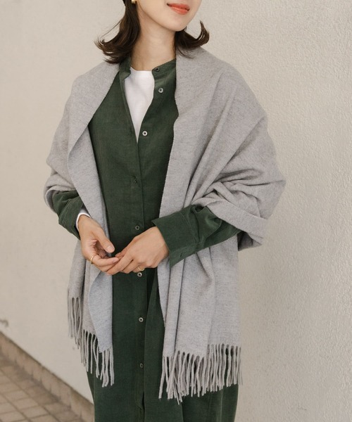 URBAN RESEARCH DOORS（アーバンリサーチドアーズ）の「なめらかプレーンストール（マフラー・レディース・ミント/グレー/オートミール/ブラウン系その他・-）」の5枚目の写真