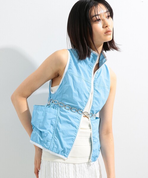 Ray BEAMS(レイビームス)の「Ray BEAMS / スタンドカラー ナイロン ベスト(ベスト・レディース・ライトグレー/ブルー・ONE SIZE)」の22枚目の写真