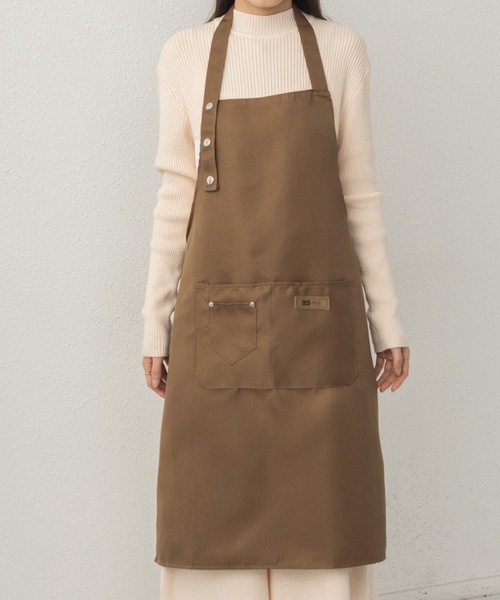 MAISON DE THERESE（メゾン ド テレーズ）の「ホルターネック　ツールポケットエプロン 男女兼用（エプロン・レディース・ブラウン/レッド/オレンジ/ブラック・FREE）」の7枚目の写真