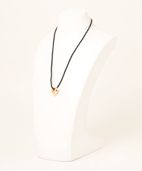 LOWRYS FARM（ローリーズファーム）の「ハートコードチョーカー　989810（チョーカー・レディース・グレー/ベージュ・FREE）」の4枚目の写真