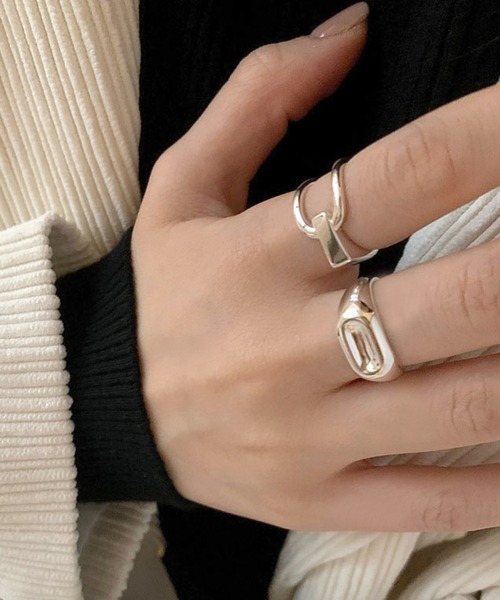 NO WAY（ノーウェイ）の「ボリュームデザインリング/フリーサイズ(RZ)（リング・メンズ・シルバー/シルバー系その他・FREE）」の4枚目の写真