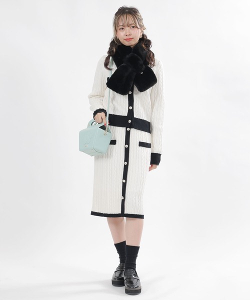 MARY QUANT デイジーケーキBOX ショルダー ブラック MARY QUANT（マリークワント）の「デイジーケーキBOX ショルダー
