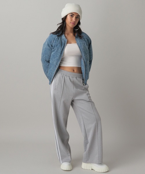 FOREVER 21(フォーエバー トゥエンティーワン)の「ラインワイドパンツ(その他パンツ・レディース・グレー/ブラック・MEDIUM/SMALL)」の8枚目の写真