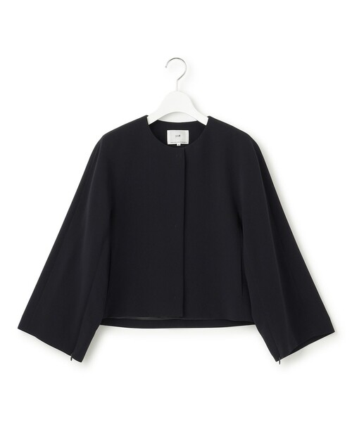 23区(ニジュウサンク)の「【VERYコラボ 】トリアセ ダブルジョーゼット ノーカラージャケット(ノーカラージャケット・レディース・ベージュ系/ネイビー系・34/32)」の6枚目の写真