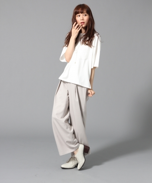 HARE（ハレ）の「ワイドポケットＴシャツ(HARE)（Tシャツ/カットソー・レディース・オフホワイト/グレー/カーキ/ブラック・FREE）」の5枚目の写真