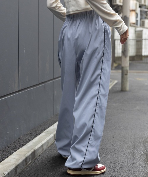 3.3 Field Trip （3.3フィールドトリップ）の「3.3 Field Trip／サイドラインパンツ（その他パンツ・レディース・ホワイト/チャコール/グレー/ブルー/ブラック・MEDIUM/LARGE）」の8枚目の写真