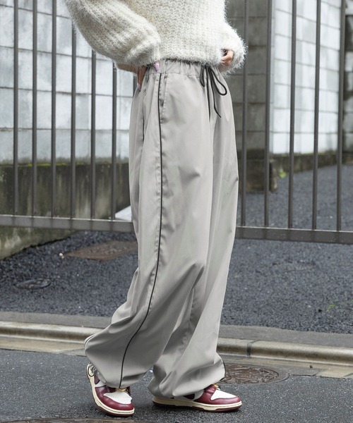 3.3 Field Trip （3.3フィールドトリップ）の「3.3 Field Trip／サイドラインパンツ（その他パンツ・レディース・ホワイト/チャコール/グレー/ブルー/ブラック・MEDIUM/LARGE）」の13枚目の写真