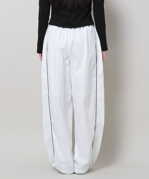 3.3 Field Trip （3.3フィールドトリップ）の「3.3 Field Trip／サイドラインパンツ（その他パンツ・レディース・ホワイト/チャコール/グレー/ブルー/ブラック・MEDIUM/LARGE）」の18枚目の写真