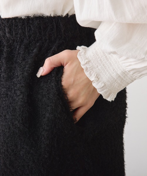 PUAL CE CIN（ピュアルセシン）の「フリンジジャガードナロースカート（スカート・レディース・ブラック/グレイッシュベージュ・FREE）」の7枚目の写真