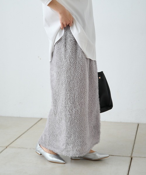 PUAL CE CIN（ピュアルセシン）の「フリンジジャガードナロースカート（スカート・レディース・ブラック/グレイッシュベージュ・FREE）」の10枚目の写真