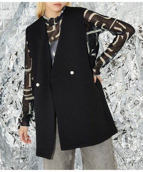 Settimissimo（セッティミッシモ）の「パールボタン スポンジリバー ジレ ベスト（ベスト・レディース・ベージュ/ブラック・M）」の2枚目の写真