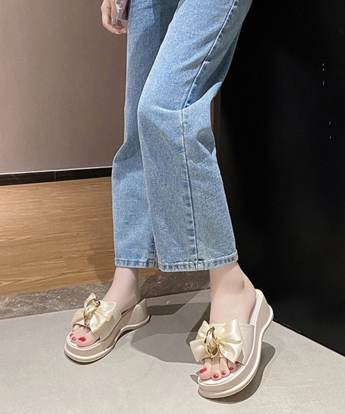 Miniministore（ミニミニストア）の「厚底サンダル 蝶結び レディース 夏靴（サンダル・レディース・アイボリー/ブラック・22.5cm/23.0cm/24.5cm/23.5cm/24.0cm）」の7枚目の写真