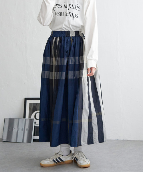 VENCEEXCHANGE（ヴァンスエクスチェンジ）の「タフタチェックギャザースカート（スカート・レディース・ネイビー/ブラック/ホワイト/レッド系/ストライプ/レッド/グレー系その他/グレー/オレンジ系/チャコール/ブルー系/チェック・FREE）」の19枚目の写真