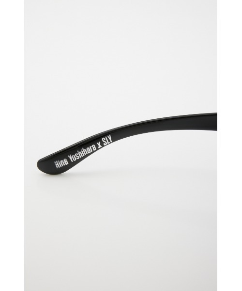 SLY（スライ）の「HinaYoshiharaxSLY EYEWEAR ヒナヨシハラ スライ アイウェア（サングラス・レディース・ブラウン/ブラック・FREE）」の9枚目の写真