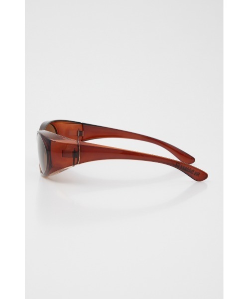 SLY（スライ）の「HinaYoshiharaxSLY EYEWEAR ヒナヨシハラ スライ アイウェア（サングラス・レディース・ブラウン/ブラック・FREE）」の13枚目の写真