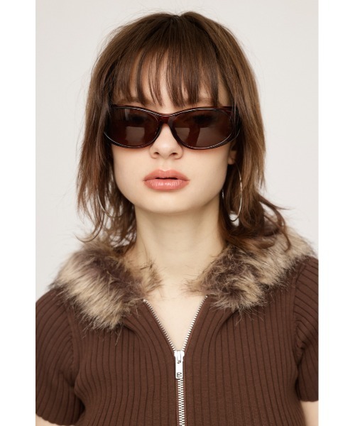 SLY（スライ）の「HinaYoshiharaxSLY EYEWEAR ヒナヨシハラ スライ アイウェア（サングラス・レディース・ブラウン/ブラック・FREE）」の19枚目の写真