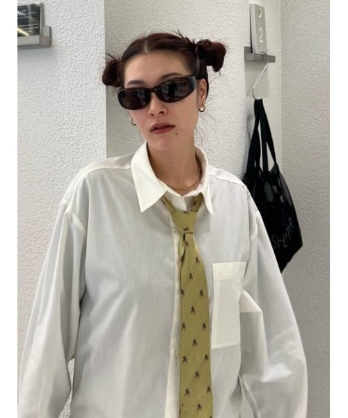 SLY（スライ）の「HinaYoshiharaxSLY EYEWEAR ヒナヨシハラ スライ アイウェア（サングラス・レディース・ブラウン/ブラック・FREE）」の22枚目の写真