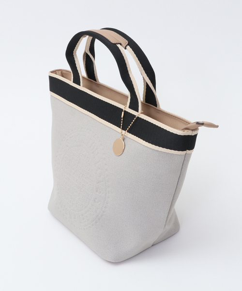 SOFFITTO（ソフィット）の「サークル型押しトートバック(取り扱い店舗限定)（トートバッグ・レディース・キナリ/グレー/ライトベージュ/サックスブルー/カーキ/マスタード・FREE）」の7枚目の写真