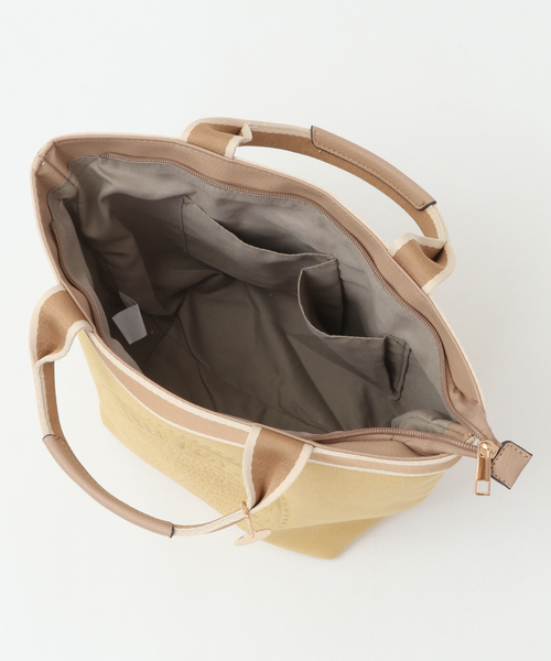 SOFFITTO（ソフィット）の「サークル型押しトートバック(取り扱い店舗限定)（トートバッグ・レディース・キナリ/グレー/ライトベージュ/サックスブルー/カーキ/マスタード・FREE）」の21枚目の写真