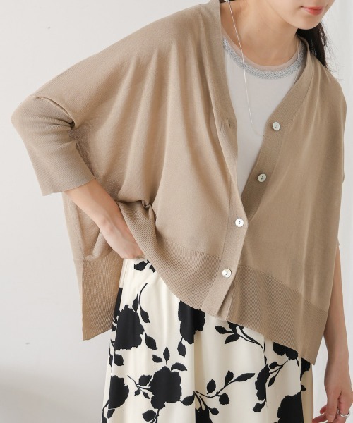 Bou Jeloud（ブージュルード）の「サラサラUV接触冷感BOXカーディガン（カーディガン/ボレロ・レディース・ブラック/イエロー/オフホワイト/ブルー/ベージュ/グレー/レッド/ダークブルー/キャメル・FREE）」の5枚目の写真