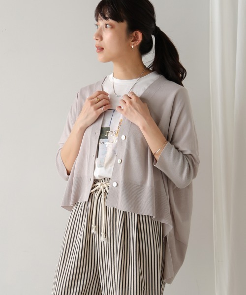 Bou Jeloud（ブージュルード）の「サラサラUV接触冷感BOXカーディガン（カーディガン/ボレロ・レディース・ブラック/イエロー/オフホワイト/ブルー/ベージュ/グレー/レッド/ダークブルー/キャメル・FREE）」の4枚目の写真