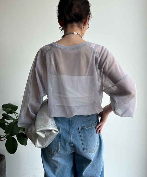 DouDou(ドゥドゥ)の「【WEB限定】チュールラウンドネックプルオーバー(Tシャツ/カットソー・レディース・ブラック/グレー/ネイビー・FREE)」の12枚目の写真