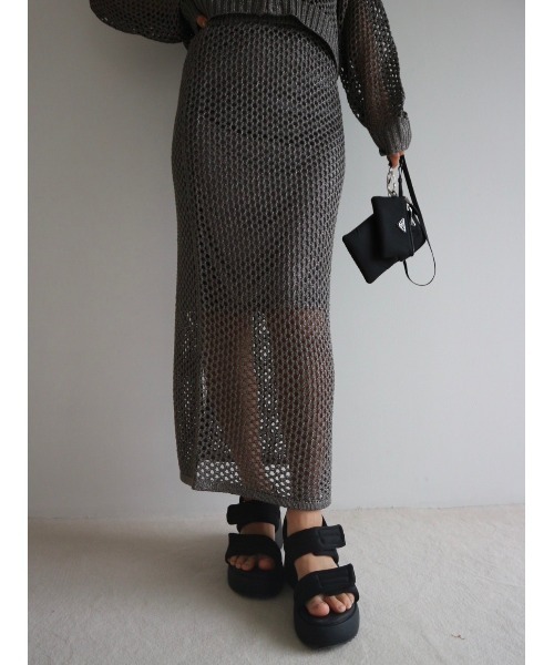 TRUNC(トランクエイティーエイト)の「Glitter Mesh Skirt(スカート・レディース・ブラック/チャコールグレー・FREE)」の3枚目の写真