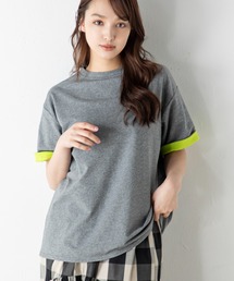【2LOOK仕様】袖のバイカラーアクセントが魅力のTシャツ