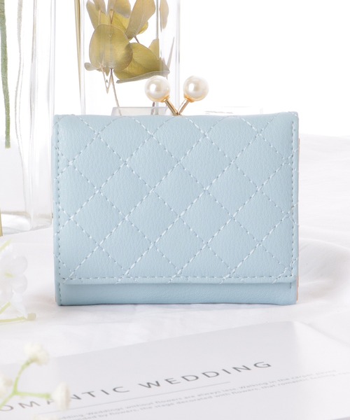 入手困難カラー♪【CHANEL】三つ折り財布 キルティングレザー 入手困難カラー♪【CHANEL】三つ折り財布 キルティングレザー
