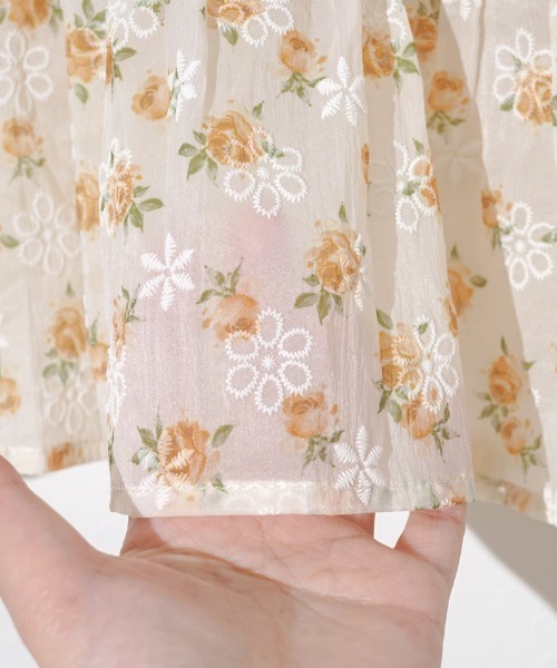 flower（フラワー）の「ハピネスフラワートップ（シャツ/ブラウス・レディース・パープル/イエロー・FREE）」の4枚目の写真