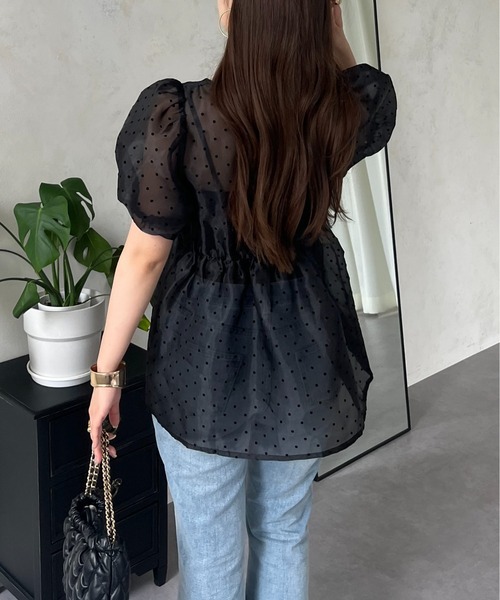 prose verse（プロズヴェール）の「【ドット柄】フロッキードットオーガンジーペプラムブラウス（シャツ/ブラウス・レディース・ブラック/アイボリー・LARGE/MEDIUM）」の7枚目の写真