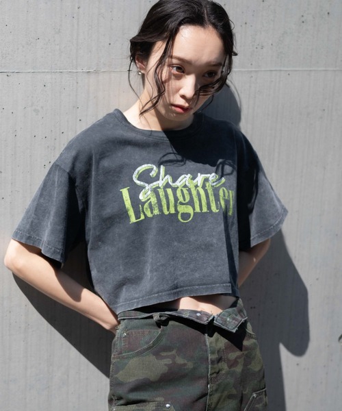 WEGO（ウィゴー）の「WEGO/ヴィンテージウォッシュショートT（Tシャツ/カットソー・レディース・スミクロ/その他1/その他2/グレー系その他/その他3/その他5/その他6/その他4/その他7/その他8・FREE）」の15枚目の写真