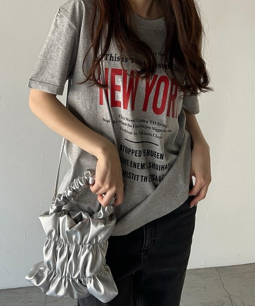 VitaFelice(ヴィータフェリーチェ)の「英字ロゴビッグTシャツ(Tシャツ/カットソー・レディース・ホワイト/ブラック/グレー・FREE)」の19枚目の写真