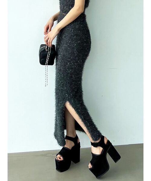 EMODA（エモダ）の「フラッフィーニットマキシスカート（スカート・レディース・アイボリー/グレー/ブラック・FREE）」の18枚目の写真