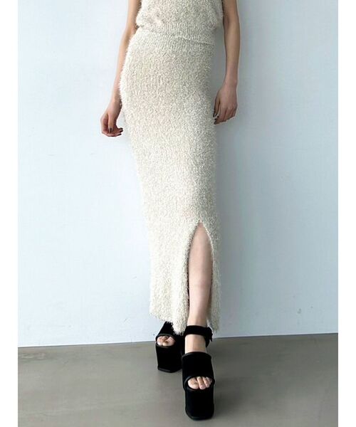EMODA（エモダ）の「フラッフィーニットマキシスカート（スカート・レディース・アイボリー/グレー/ブラック・FREE）」の21枚目の写真