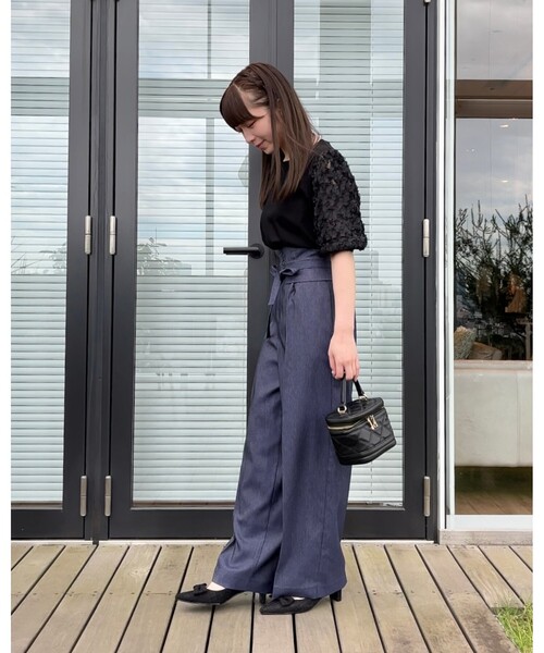 couture brooch(クチュールブローチ)の「◆【二の腕カバー】シフォンエンブロチュール袖カットソー(Tシャツ/カットソー・レディース・ブラック/オフホワイト・38/42)」の21枚目の写真
