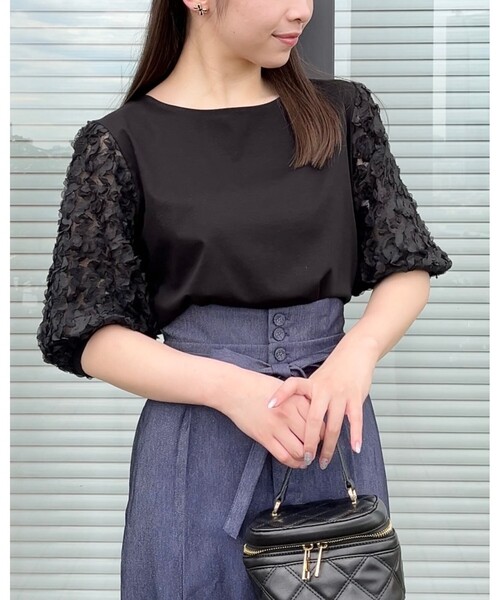 couture brooch(クチュールブローチ)の「◆【二の腕カバー】シフォンエンブロチュール袖カットソー(Tシャツ/カットソー・レディース・ブラック/オフホワイト・38/42)」の22枚目の写真