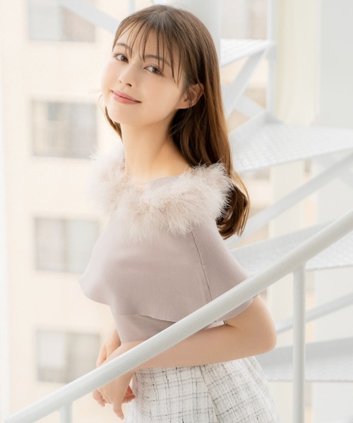 NOELA（ノエラ）の「フェザートリムニット（ニット/セーター・レディース・オフホワイト/サックスブルー/ピンク/ブラック・フリー）」の17枚目の写真