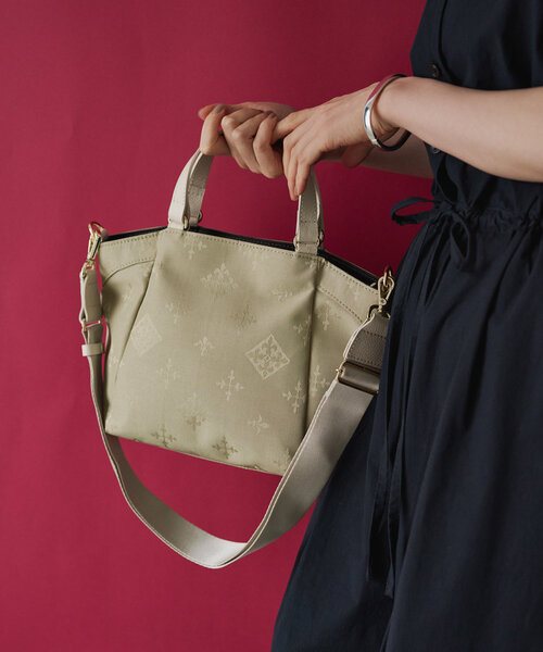 完成品手渡し❣️WALLA2 ラージ　本体のみ　美品 russet（ラシット）の「［500mlペットボトル対応・撥水］2wayトート