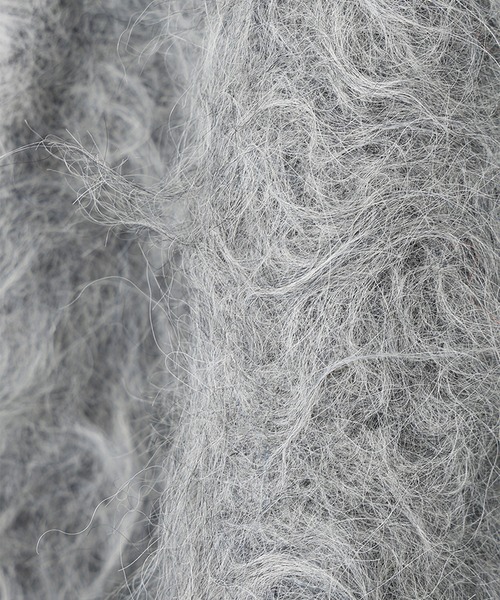 anuans（アニュアンス）の「スーリーアルパカショートニットプルオーバー（ニット/セーター・レディース・ベージュ/レッド/グレー・FREE）」の15枚目の写真