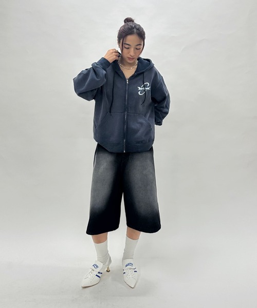 WHO'S WHO gallery（フーズフーギャラリー）の「【UNISEXユニセックス】BRONXヴィンテージライクサークルロゴジップパーカ（パーカー・レディース・ネイビー/ブラック/サックスブルー・MEDIUM/LARGE）」の13枚目の写真