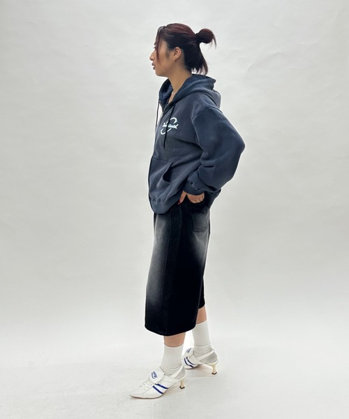 WHO'S WHO gallery（フーズフーギャラリー）の「【UNISEXユニセックス】BRONXヴィンテージライクサークルロゴジップパーカ（パーカー・レディース・ネイビー/ブラック/サックスブルー・MEDIUM/LARGE）」の15枚目の写真