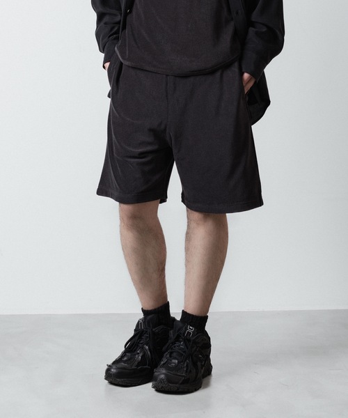 ATTACHMENT（アタッチメント）の「CO/PE ハイゲージパイル ショーツ / CO/PE HIGH GAUGE PILE SHORTS（その他パンツ・メンズ・ブラック/ライトベージュ・1/2/3）」の4枚目の写真