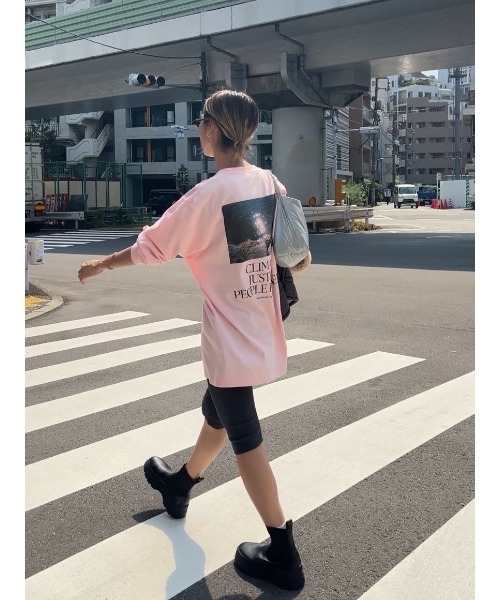 BLACK BY MOUSSY（ブラックバイマウジー）の「tereko half leggings(テレコハーフレギンス)（レギンス/スパッツ・レディース・チャコールグレー/ブラック・FREE）」の4枚目の写真