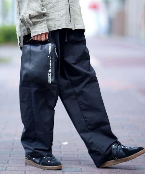 WEEKEND(ER) ウィークエンダー REAL LEATHER POUCH（ポーチ